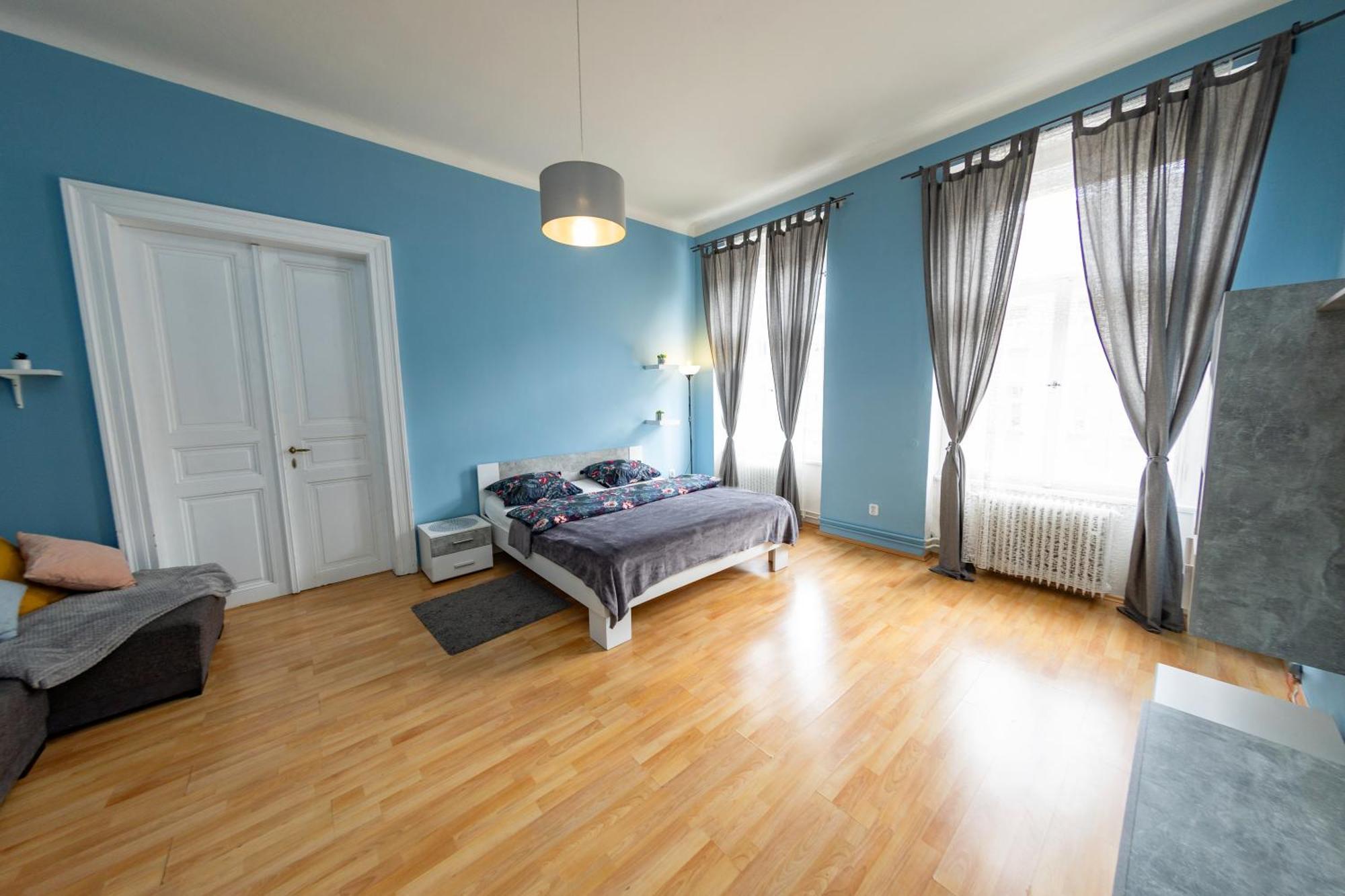 Ferienwohnung I.P.Pavlova Prag Exterior foto